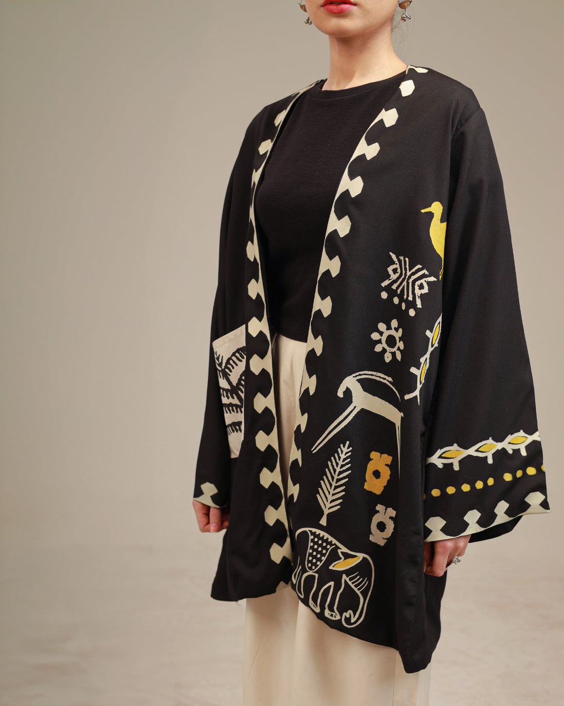Rangdasti short length kimono jacket - black color - Hand-printed design - Studio shot - 2