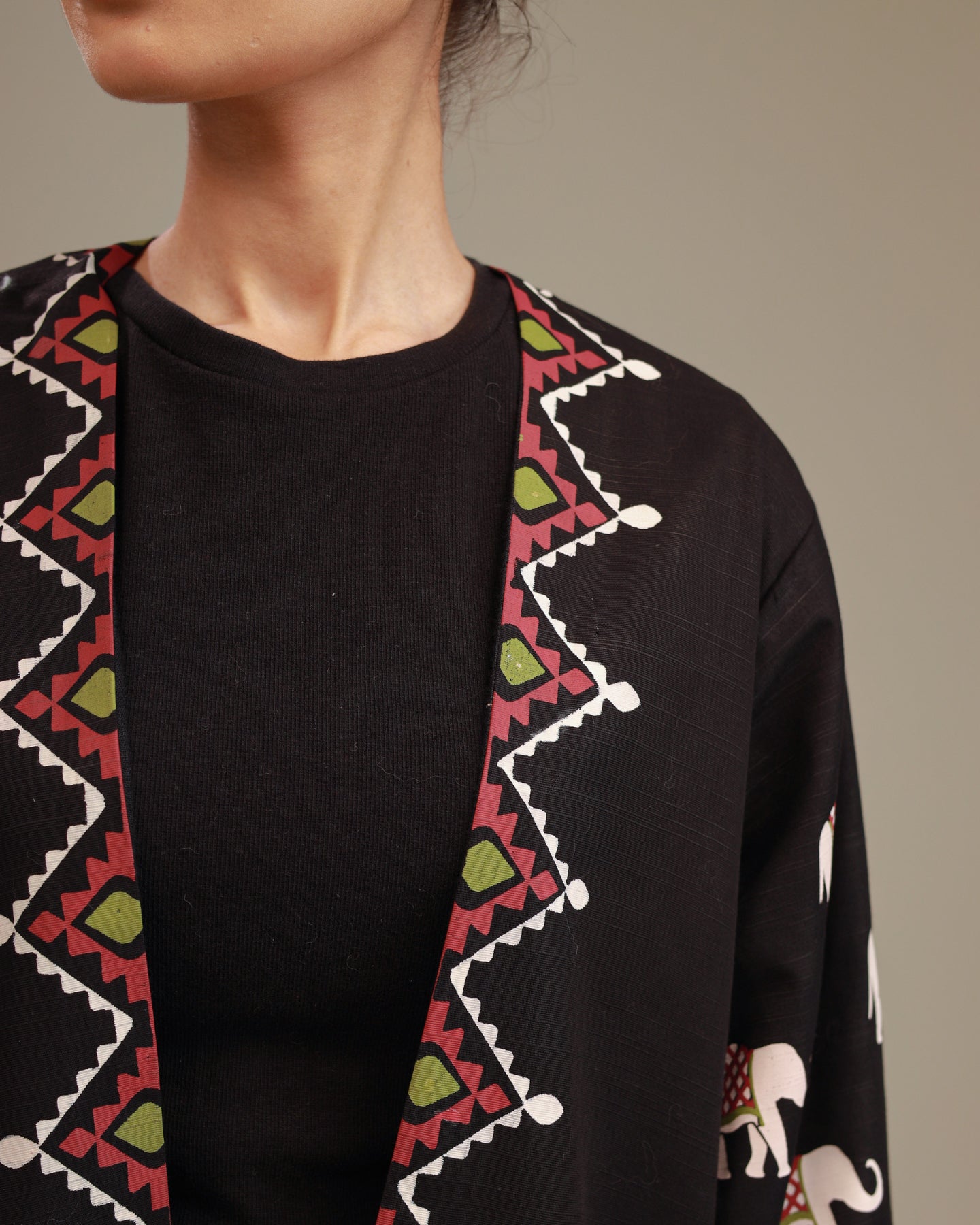 Rangdasti long length kimono jacket - black color - Hand-printed design - Studio shot - 12