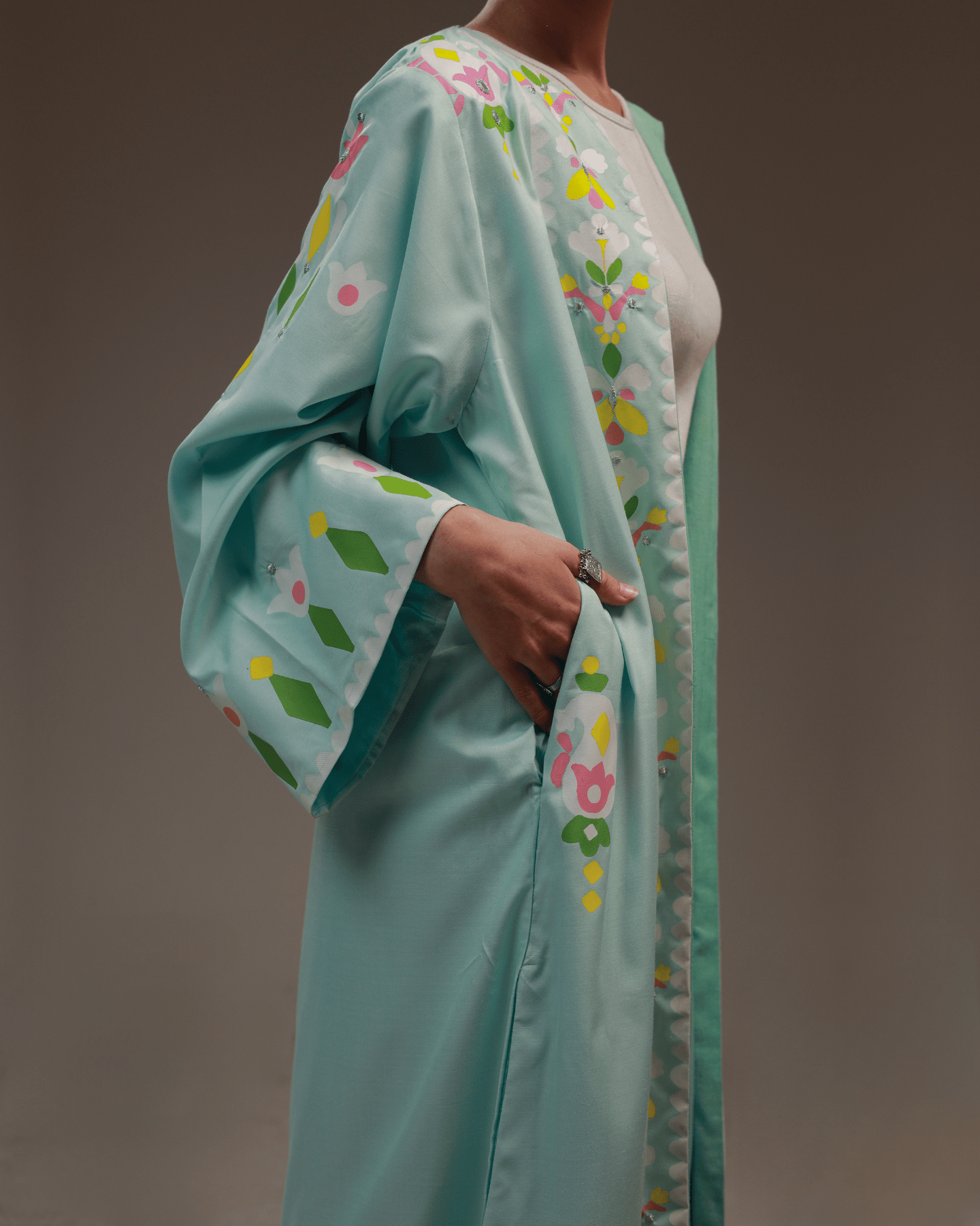 Rangdasti kimono jacket and pants - Tiffany Color - Long -length - Hand-printed abstract design - Studio shot - 5