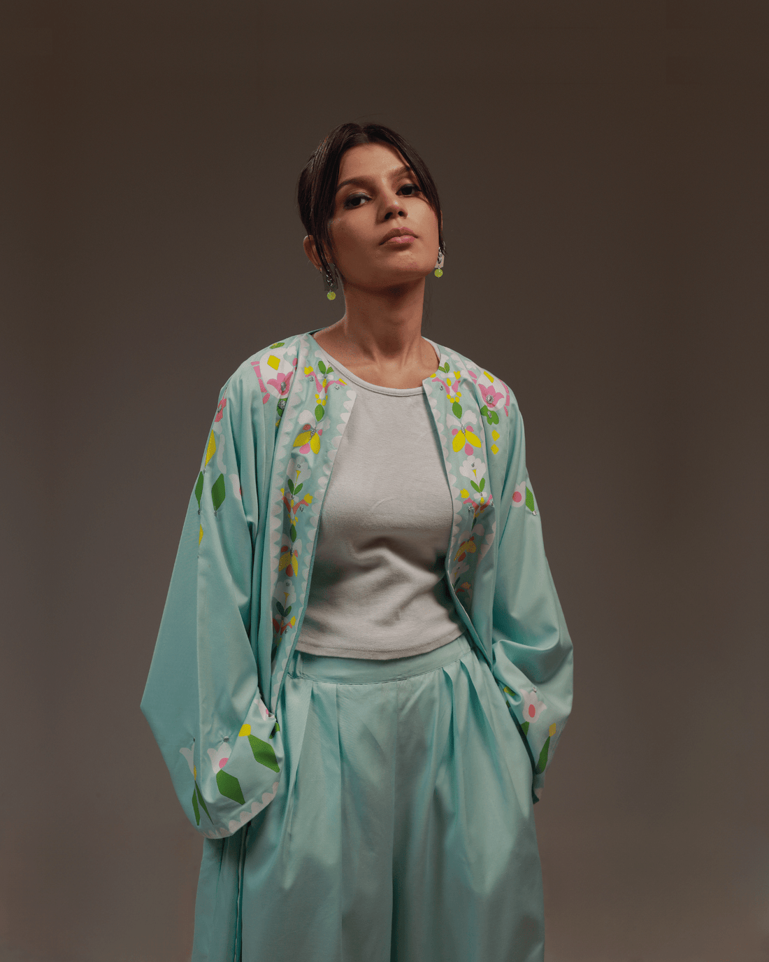 Rangdasti kimono jacket and pants - Tiffany Color - Long -length - Hand-printed abstract design - Studio shot - 1