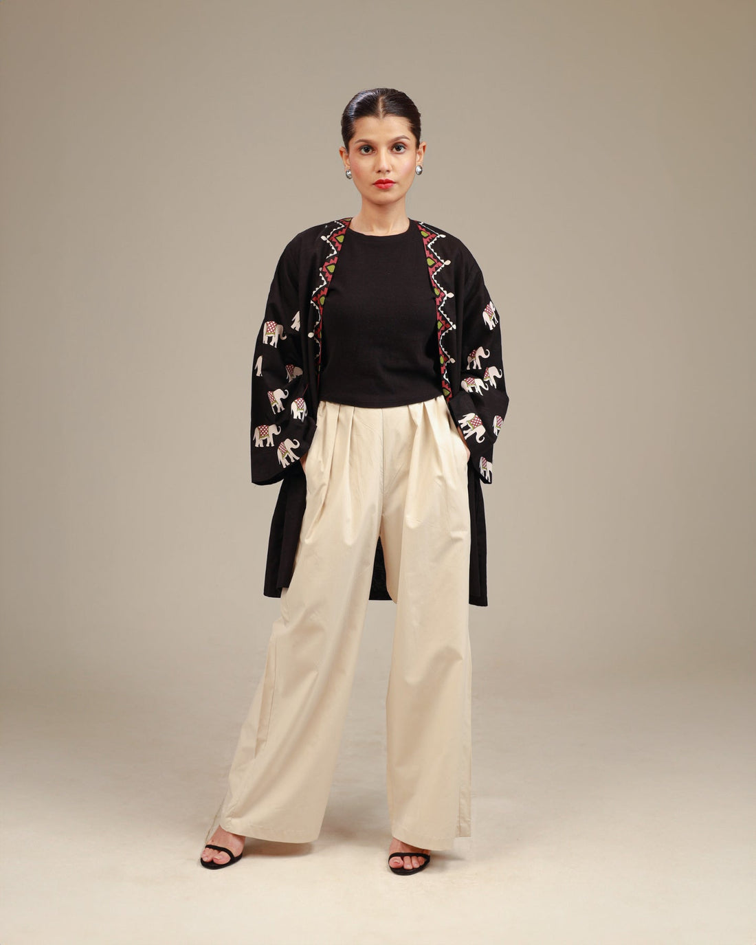 Rangdasti short length kimono jacket - black color - Hand-printed design - Studio shot - 6