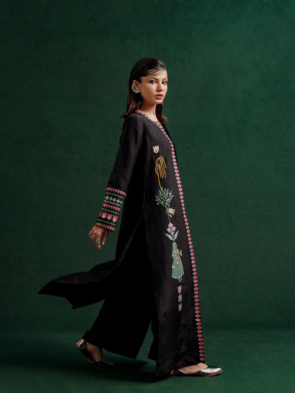 Courtyard Dance Black Long Jacket