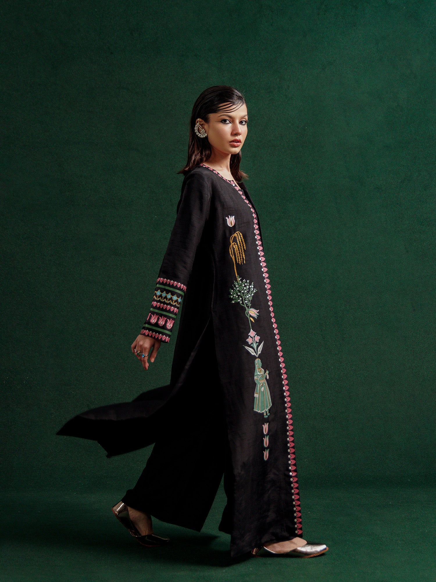 Courtyard Dance Black Long Jacket